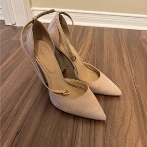 Aldo neutral block heels with ankle strap size 7.5